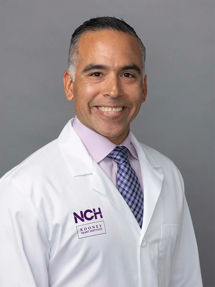 Alvaro Zamora cropped 3 4