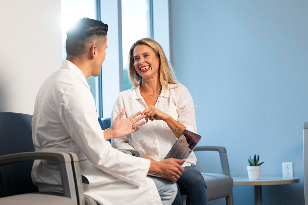 HSSatNCH InAction PhysicianPatientConsult 01 compressed